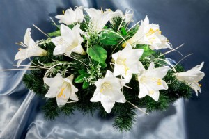 Florystyka pogrzebowa Białe lilie Kwiaciarnia Warszawa Białołęka Modlińska Blue Star